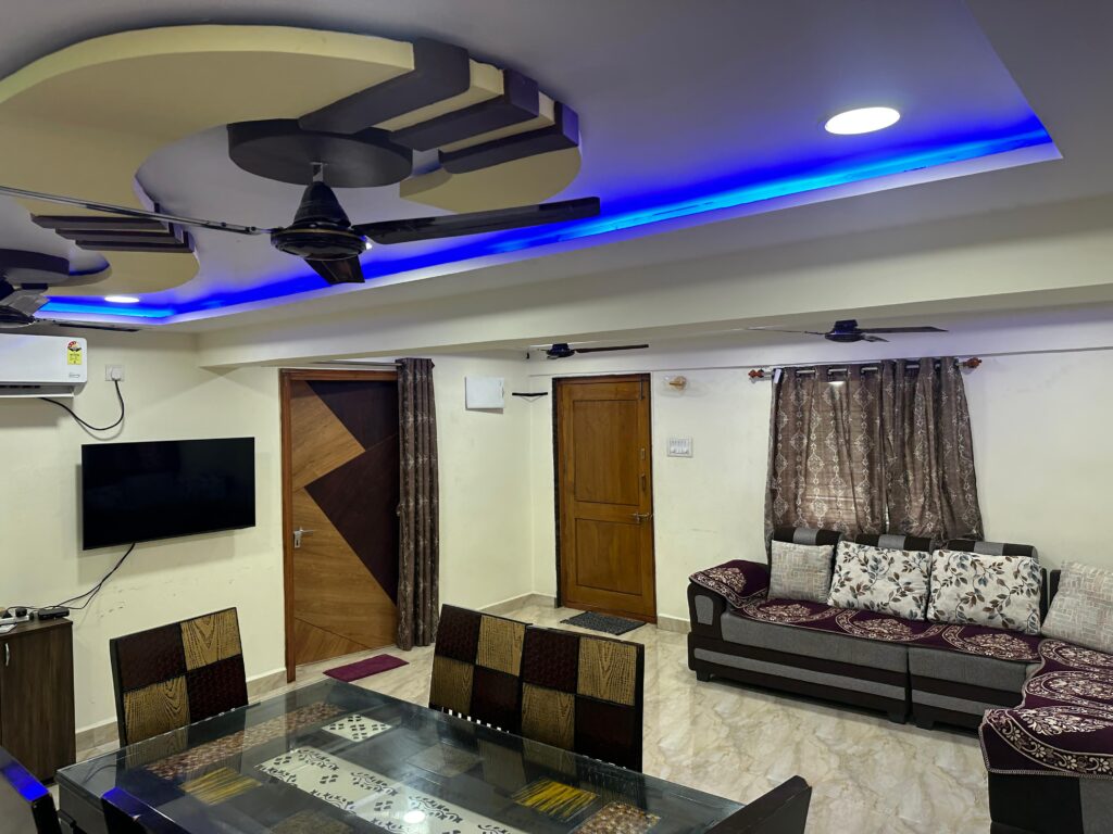 WhatsApp Image 2025-10-08 at 10.37.04_74f74f0a